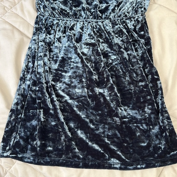 Blue Velvet Mini Dress - Picture 3 of 6
